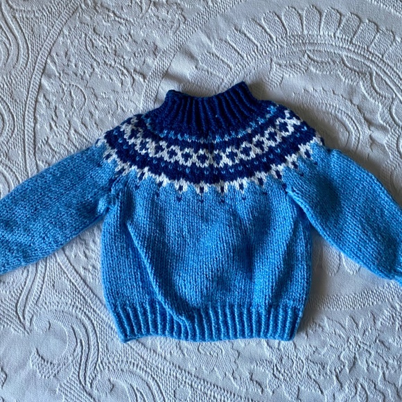 Vintage Hand Knit 2T Sweater - Picture 6 of 7